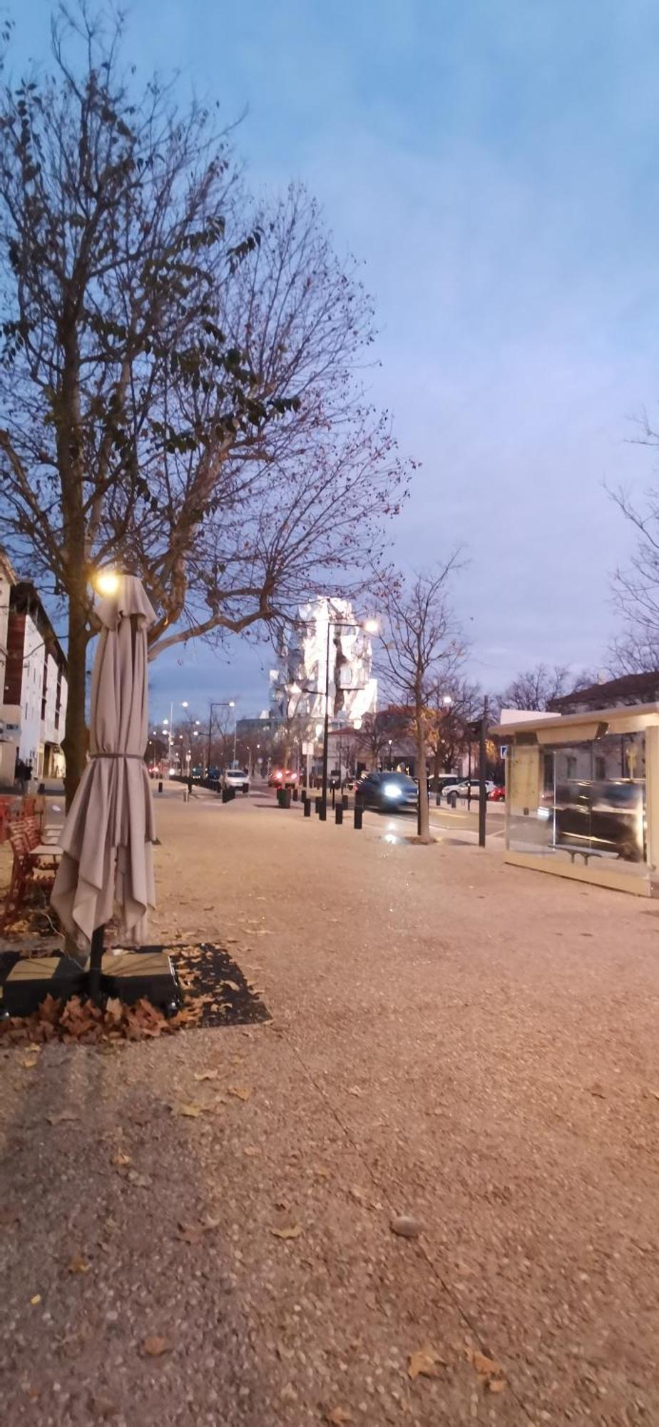 Entre Tour Luma Et Arenes Apartment Arles Ngoại thất bức ảnh